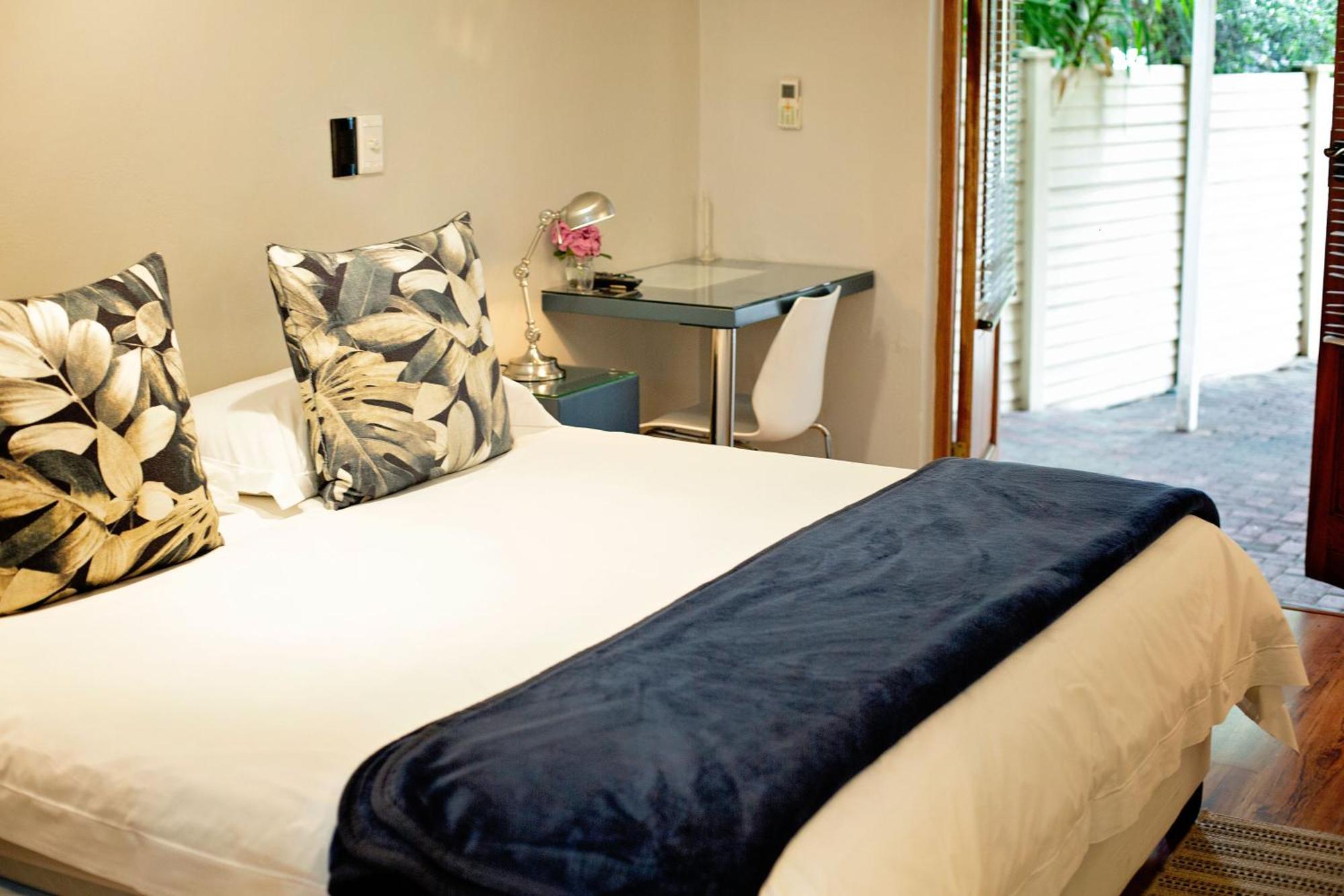 Crisp Guest Rooms Bloemfontein Buitenkant foto