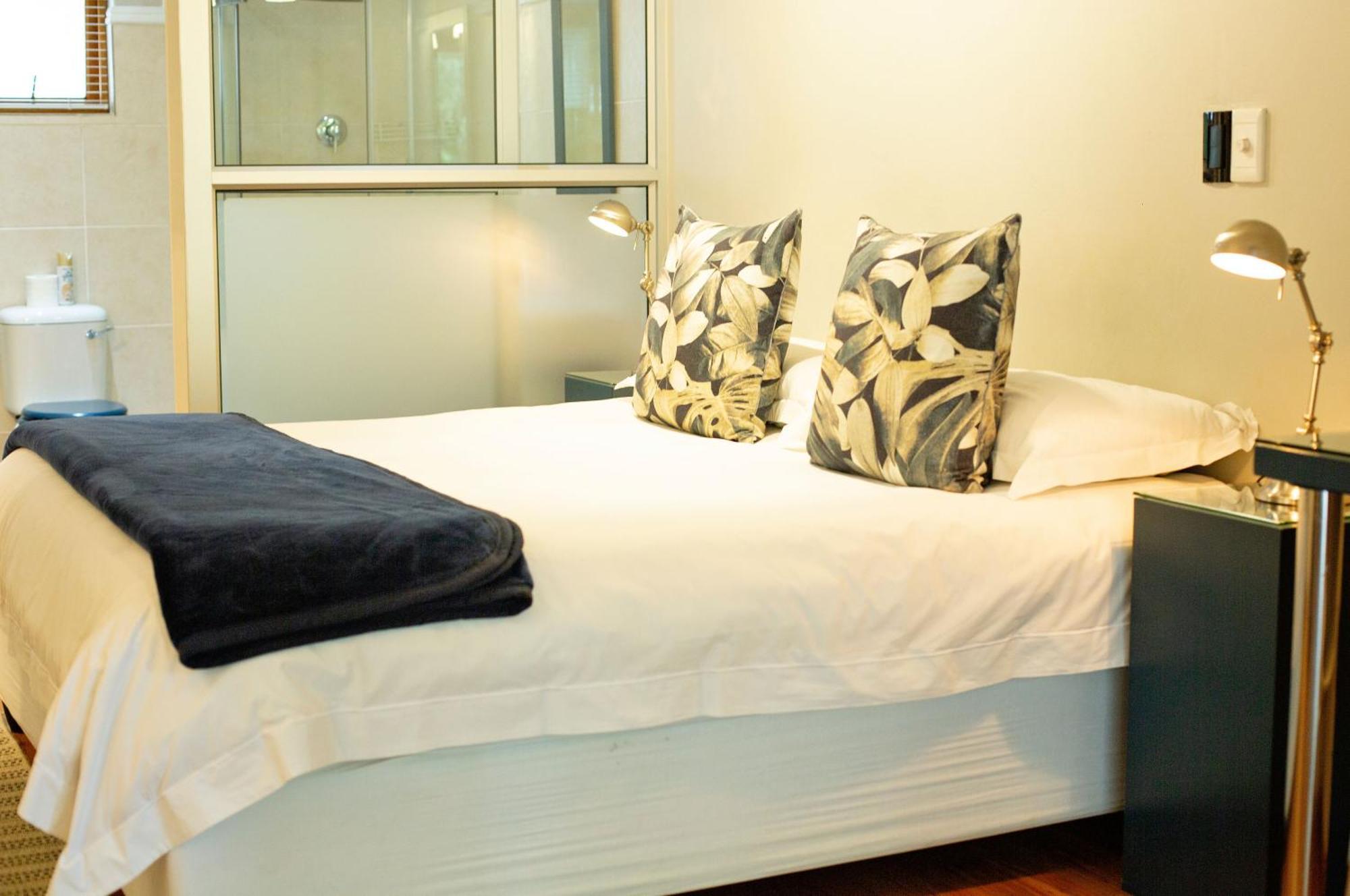 Crisp Guest Rooms Bloemfontein Buitenkant foto