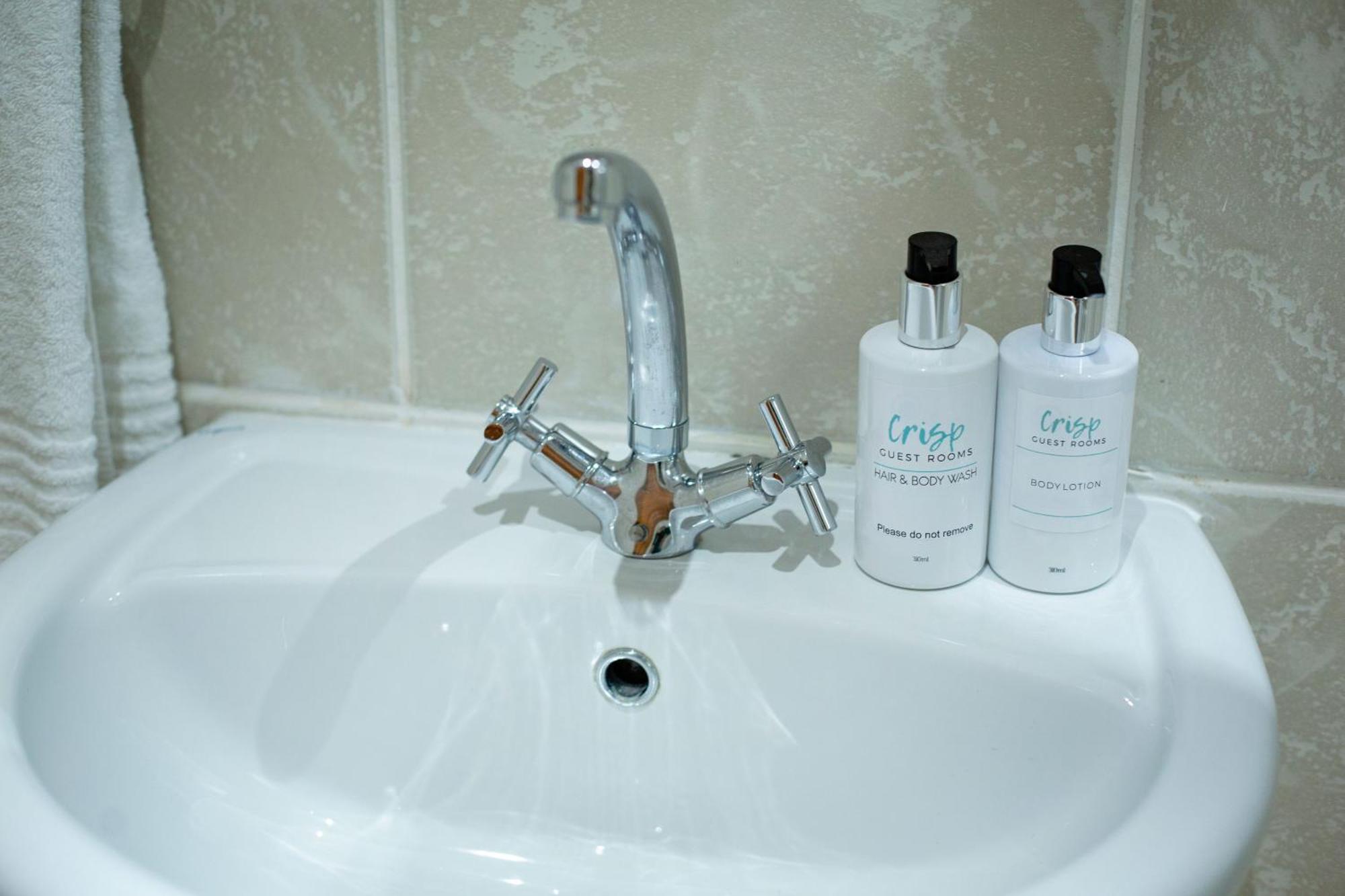 Crisp Guest Rooms Bloemfontein Buitenkant foto